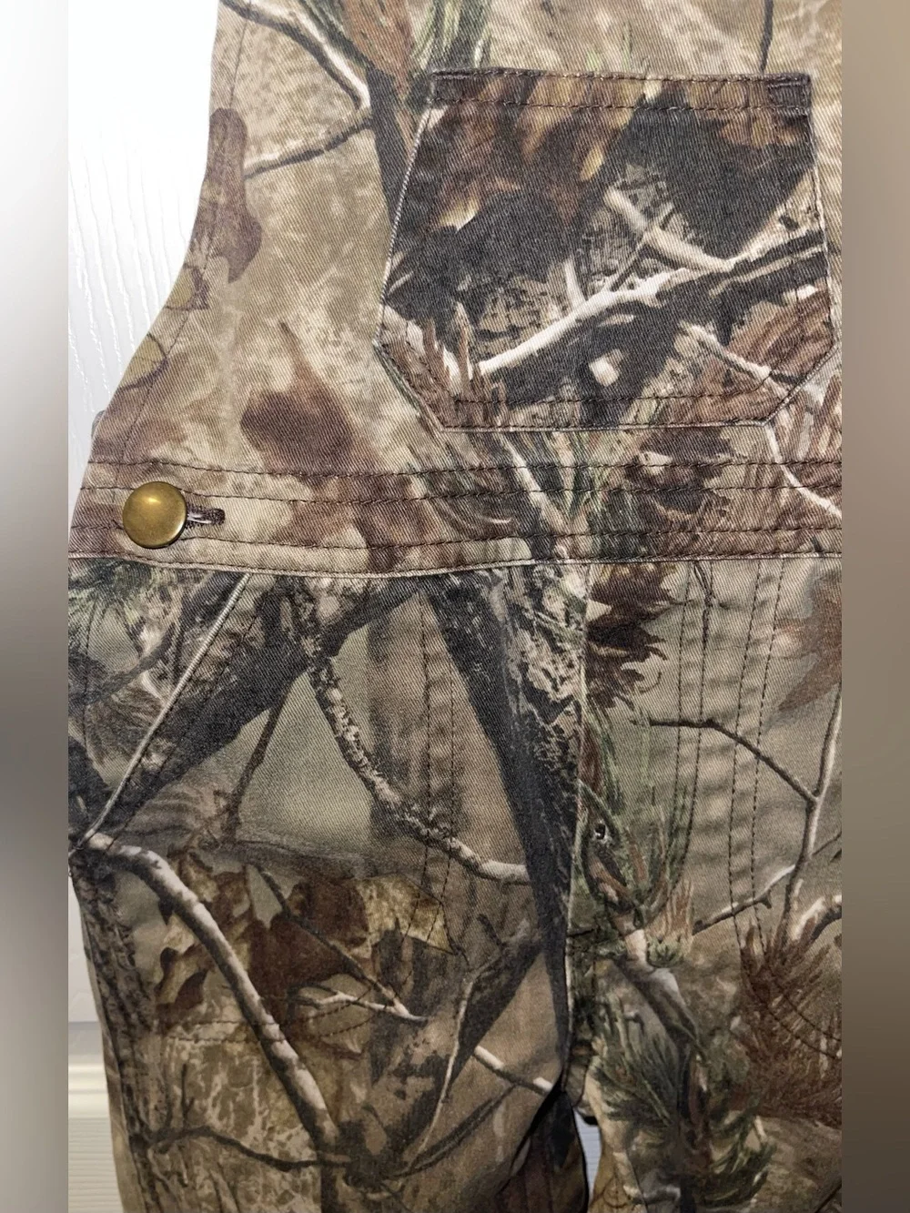 Bass Pro Shops boys 3T Real Tree camouflage overalls